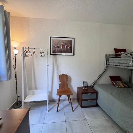 Apartment Lumineux A 300m De L'ocean Et Proche Du Marche, Rez-de-chaussee, Terrasse Amenagee. - Fr-1-239-1041